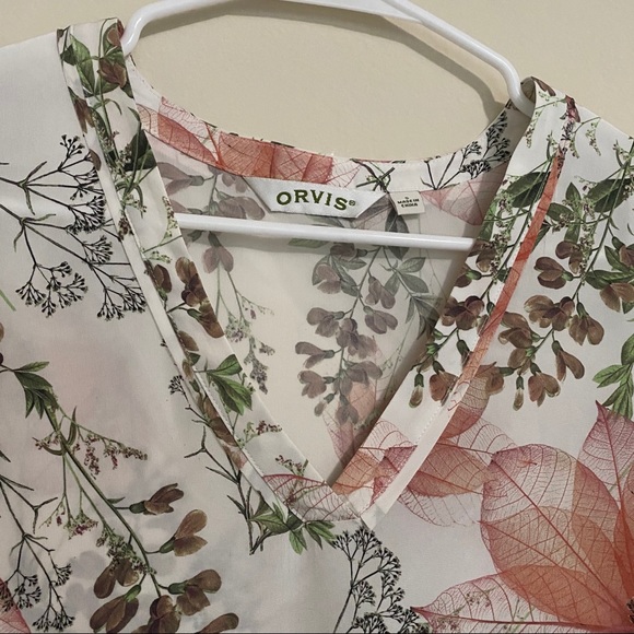 Orvis Women's 100% Silk Floral Button Up Blouse - Picture 5 of 14